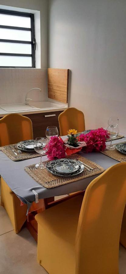 Kaz Papaye Apartment Saint Pierre Bagian luar foto